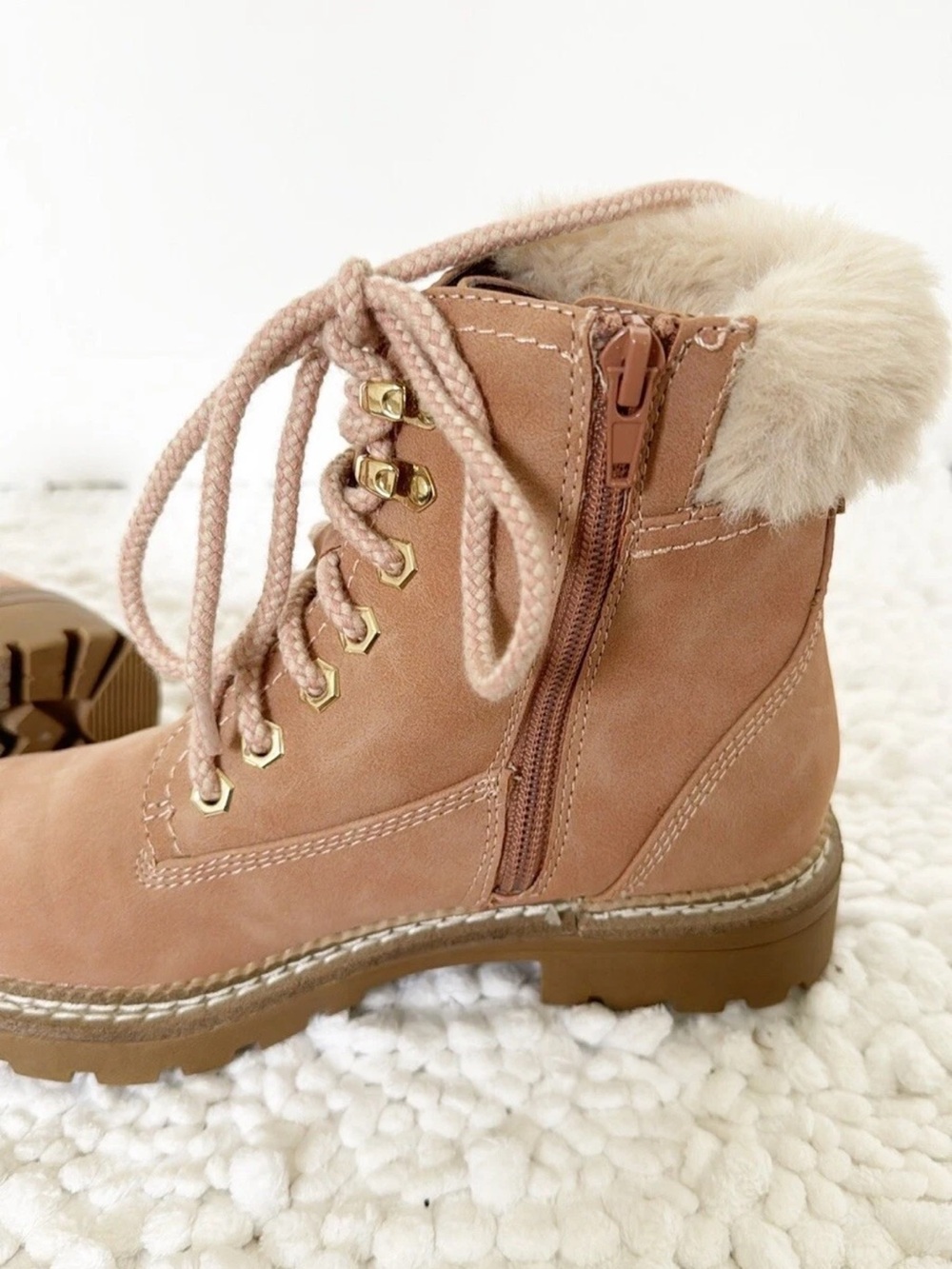 NWOT STEVE MADDEN Alaska boots size 6 brown faux fur - Picture 5 of 6